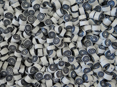 18 White Black Circle 8-9mm